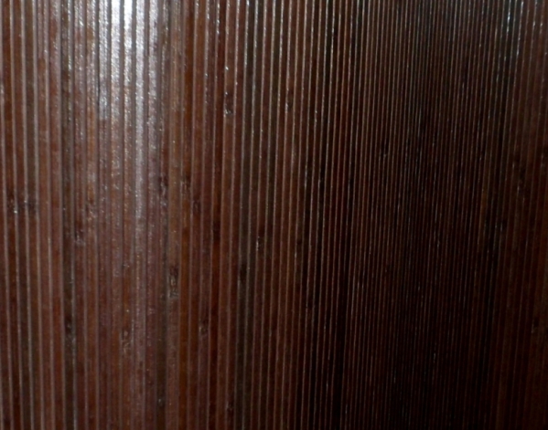 Бамбуковые обои лак. ламель 8 мм, цвет венге, ширина 1,5 м.